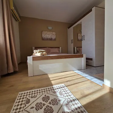 квартири сън 4* נסבר